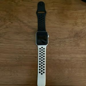 Apple watch 3 + Cellular and GPS